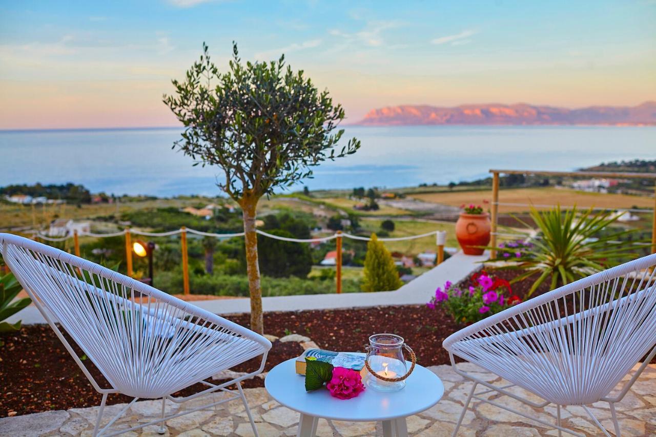 Villa Brezza Marina - Scopello-Villas Скопело Екстериор снимка