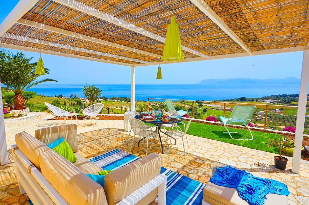 Villa Brezza Marina - Scopello-Villas Скопело Екстериор снимка