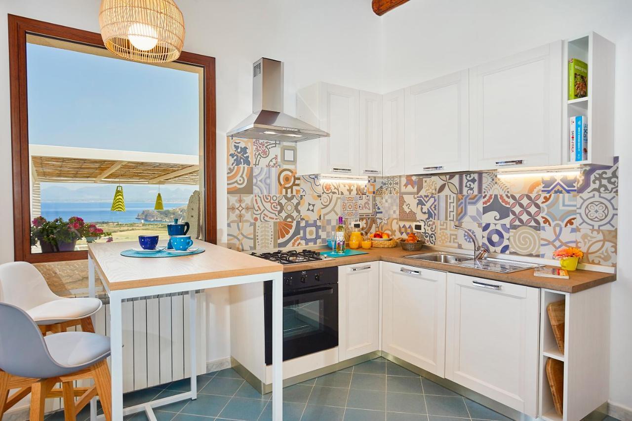 Villa Brezza Marina - Scopello-Villas Скопело Екстериор снимка